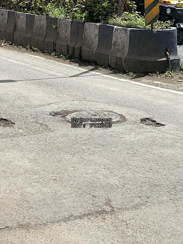 Pothole